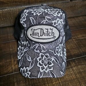 Von Dutch Metallic Black Floral Snap Back Trucker Hat Womens OS